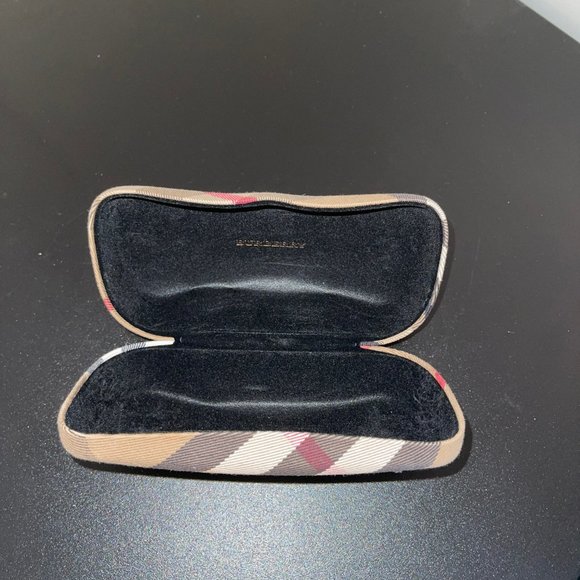 Burberry Sunglasses Case - CASE ONLY - Picture 3 of 4